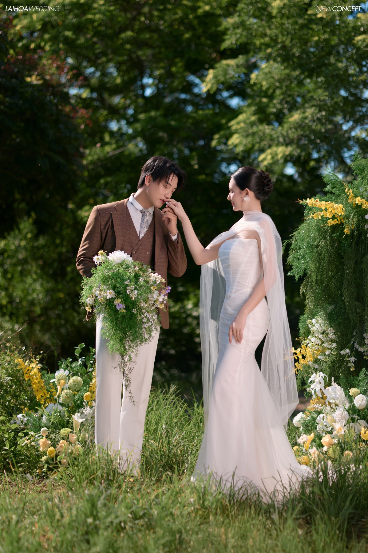 Click vào khung hình để xem ảnh full size