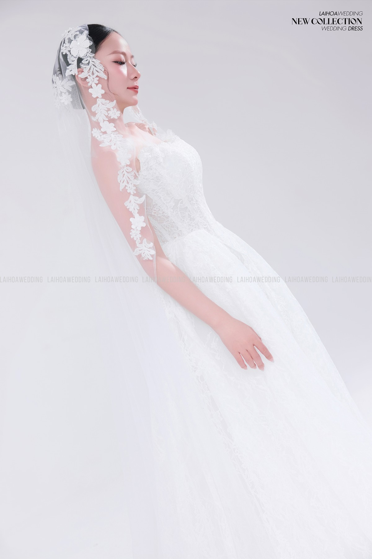 Click vào khung hình để xem ảnh full size
