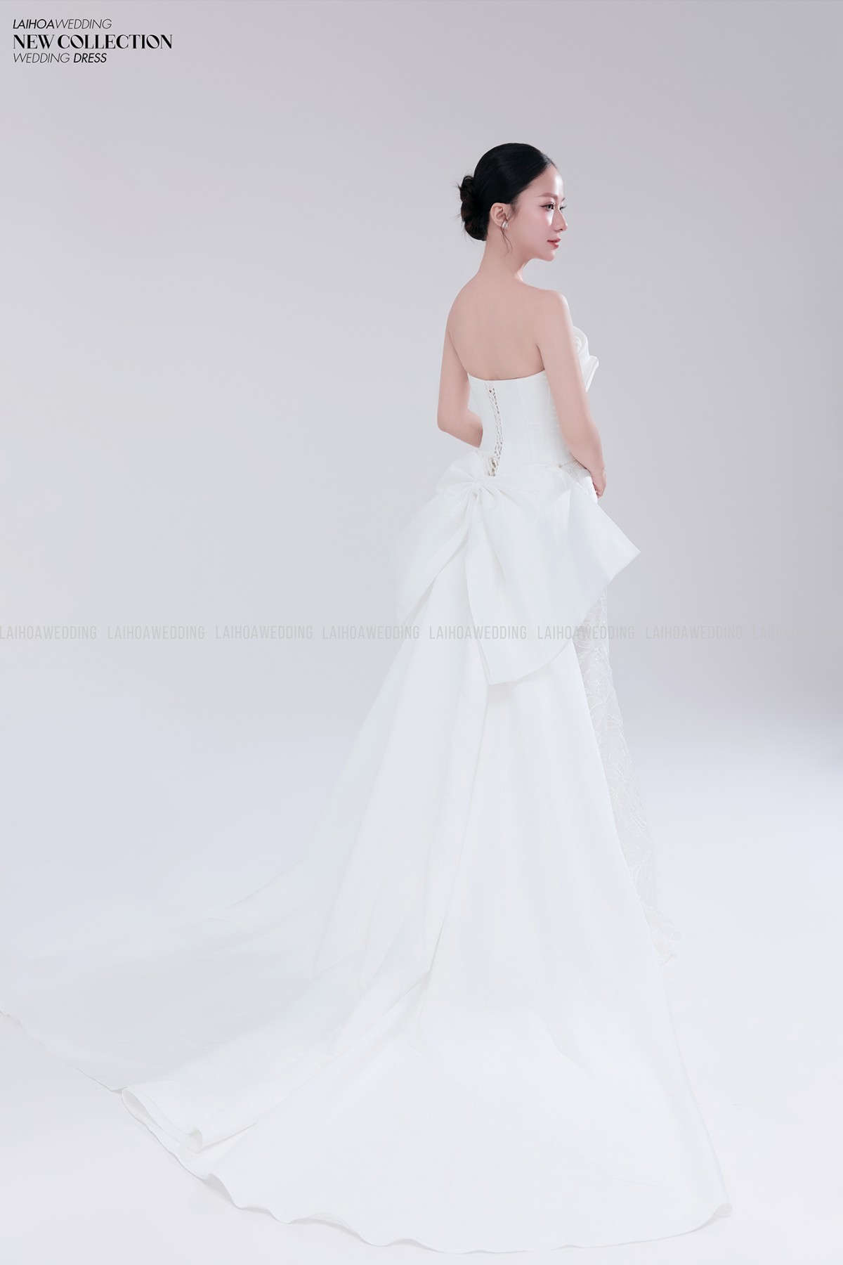 Click vào khung hình để xem ảnh full size