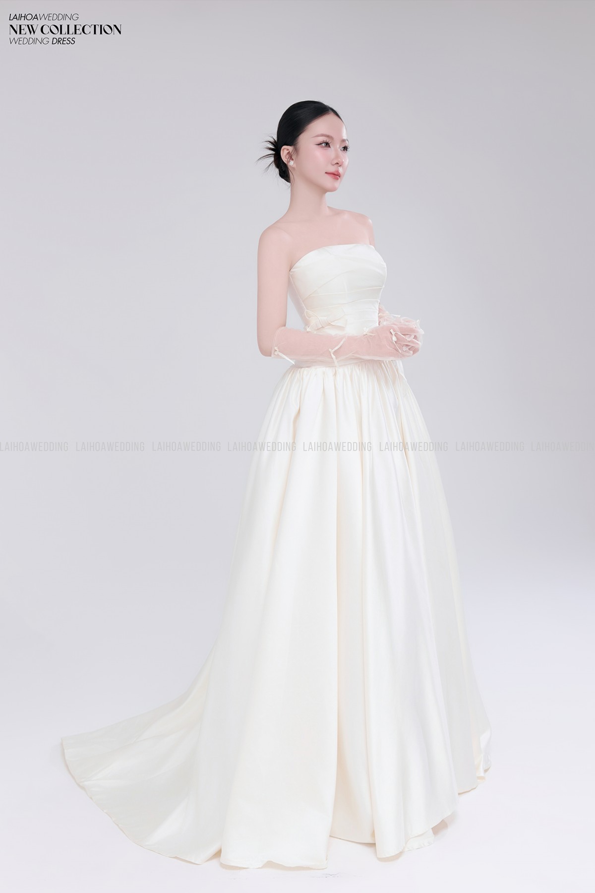 Click vào khung hình để xem ảnh full size