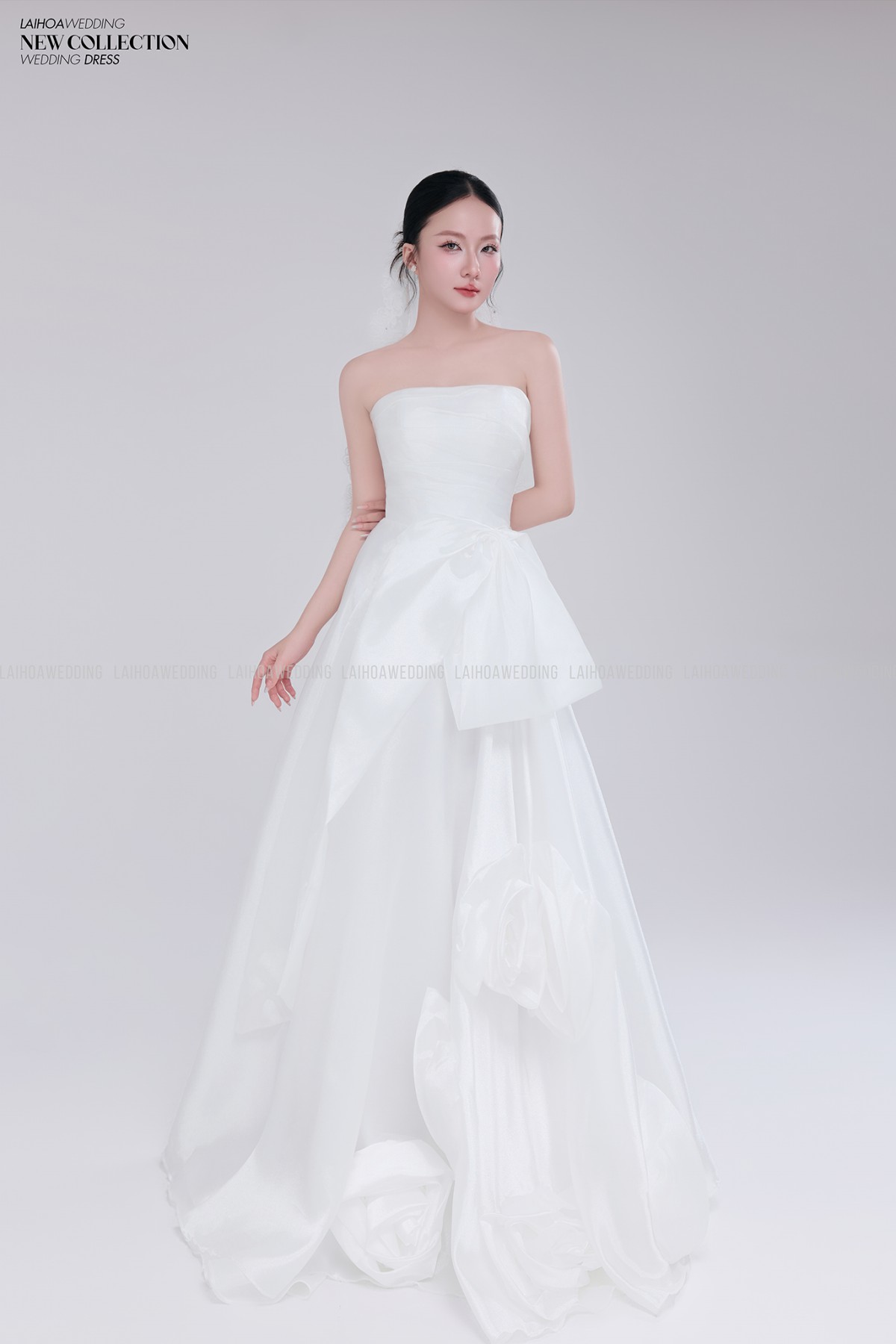 Click vào khung hình để xem ảnh full size