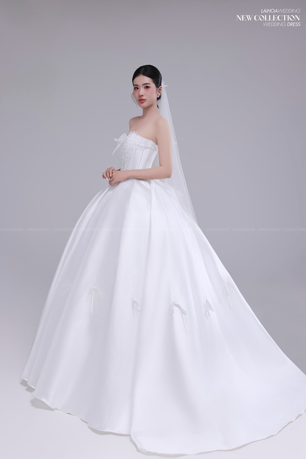 Click vào khung hình để xem ảnh full size