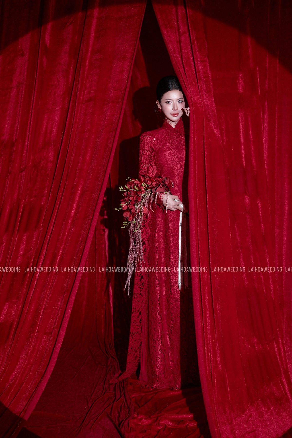 Click vào khung hình để xem ảnh full size
