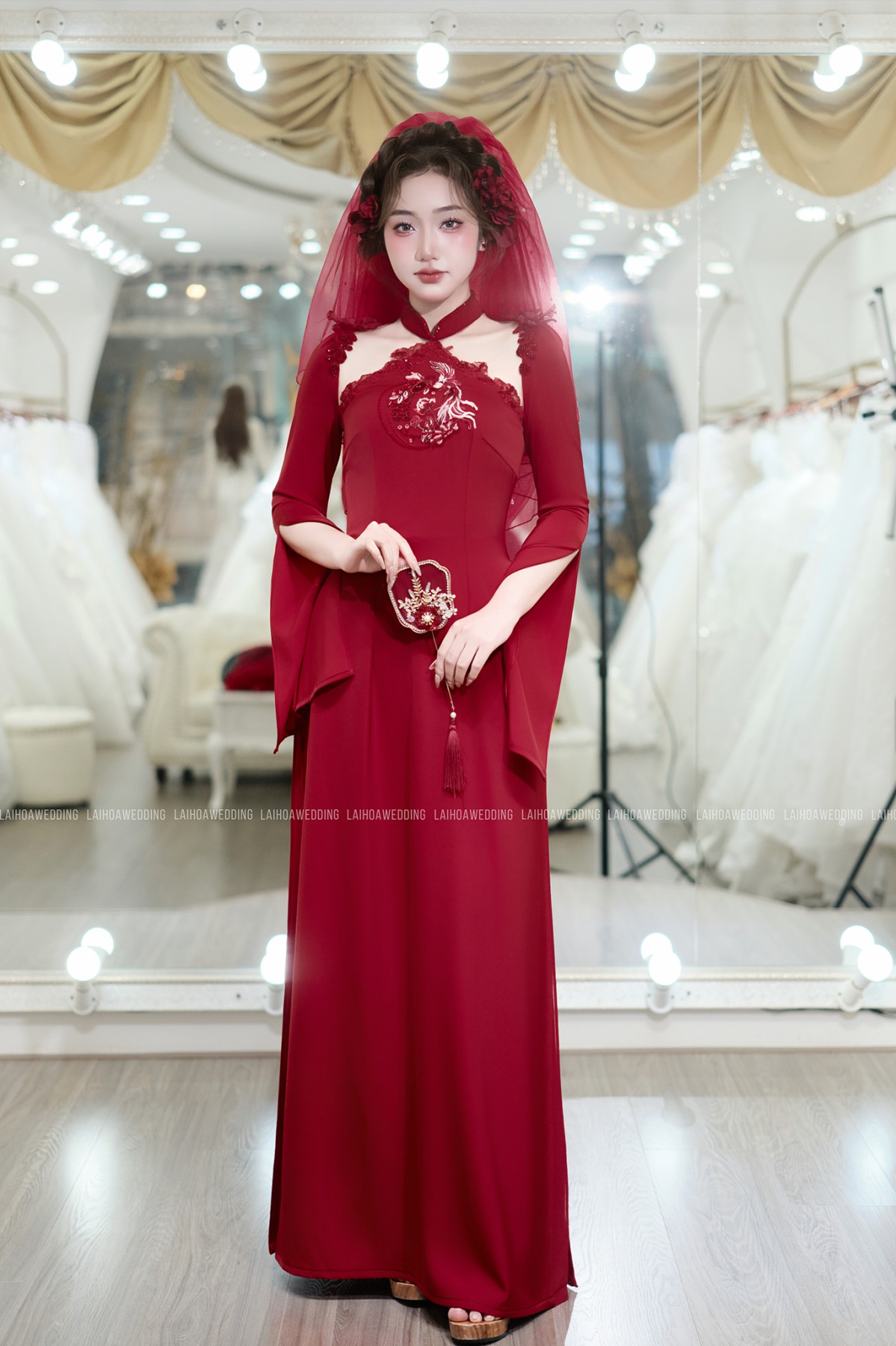 Click vào khung hình để xem ảnh full size