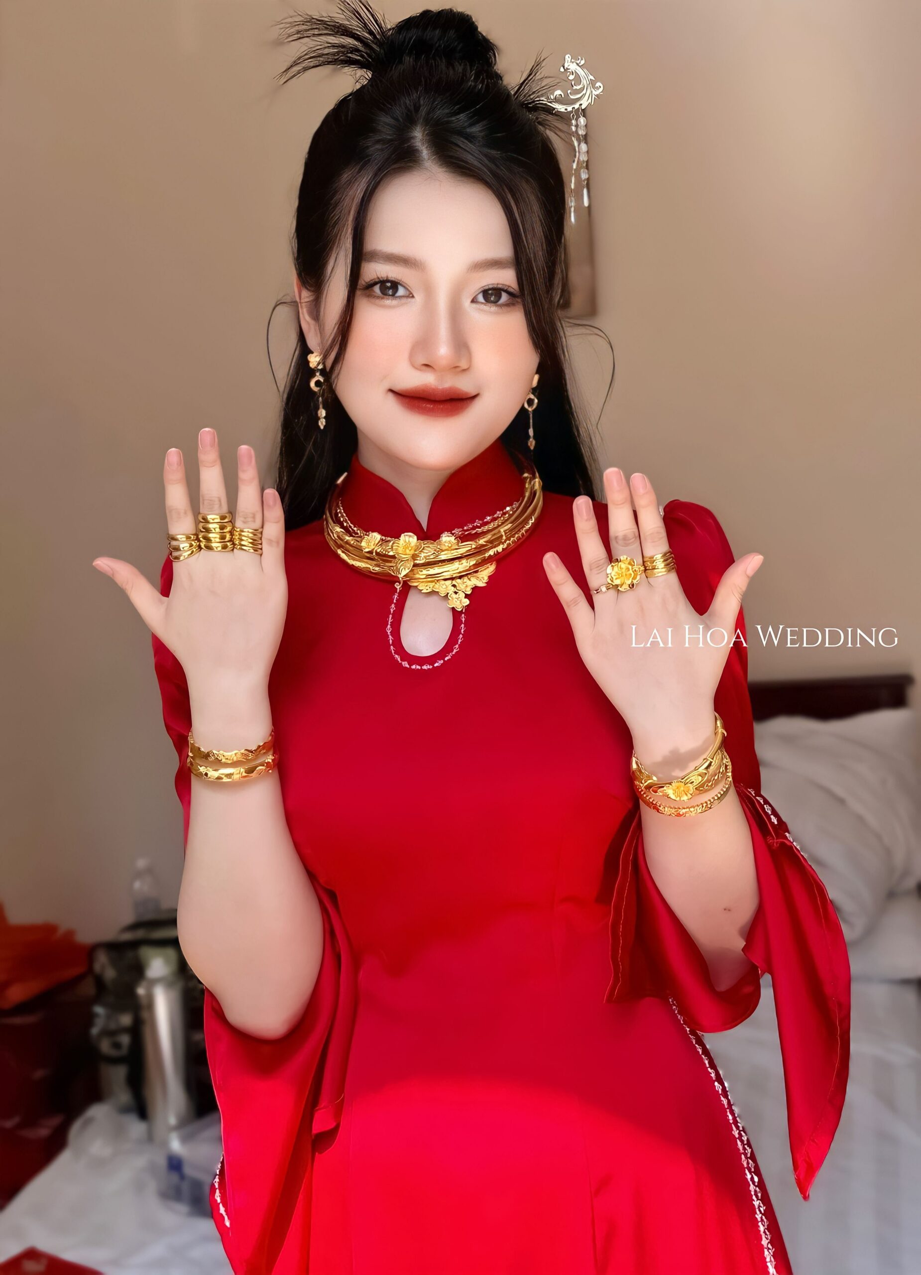 Click vào khung hình để xem ảnh full size