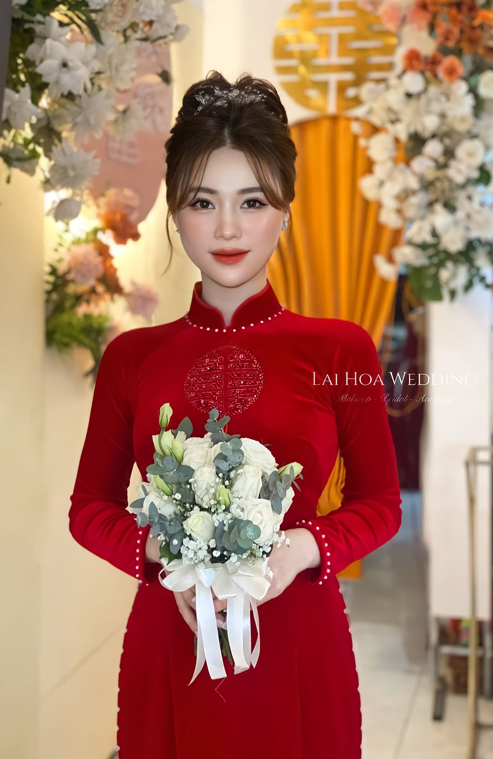 Click vào khung hình để xem ảnh full size