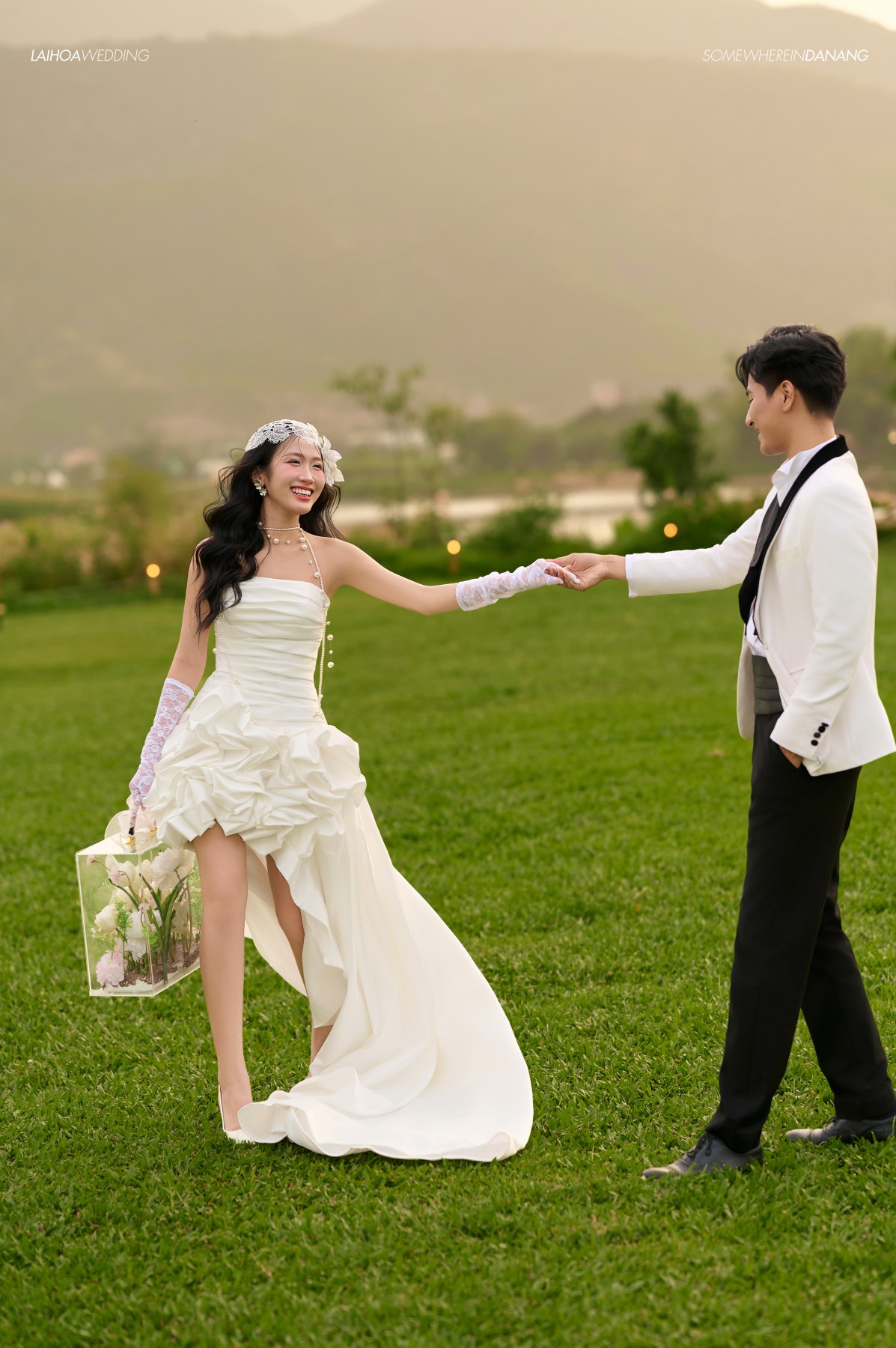 Click vào khung hình để xem ảnh full size
