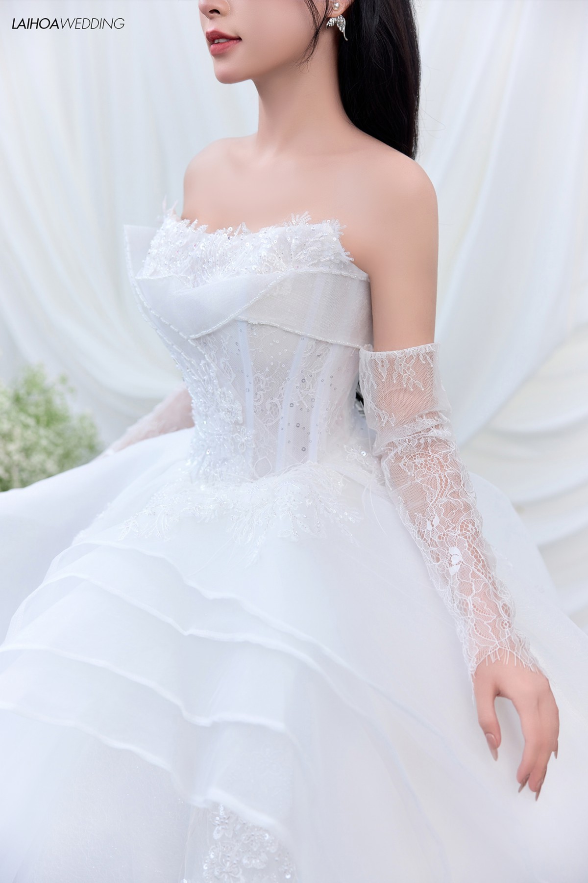 Click vào khung hình để xem ảnh full size