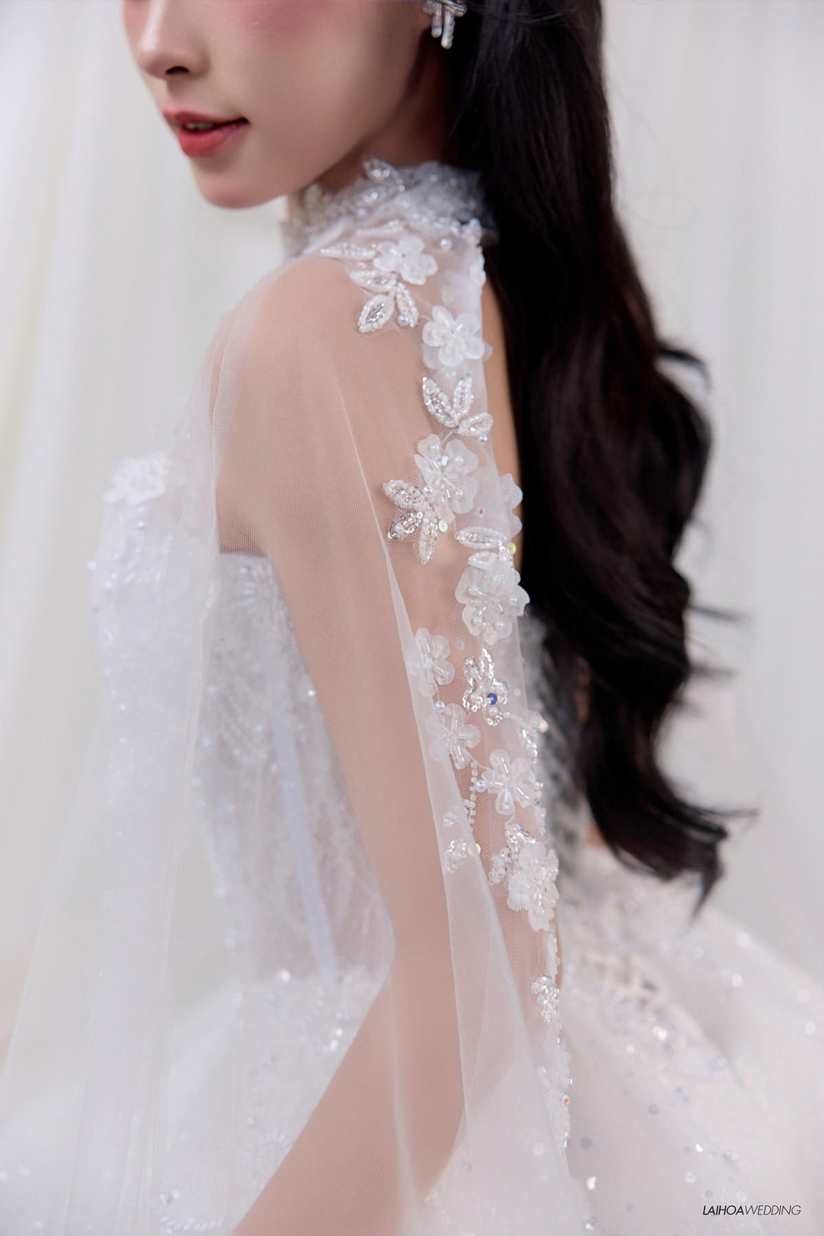 Click vào khung hình để xem ảnh full size