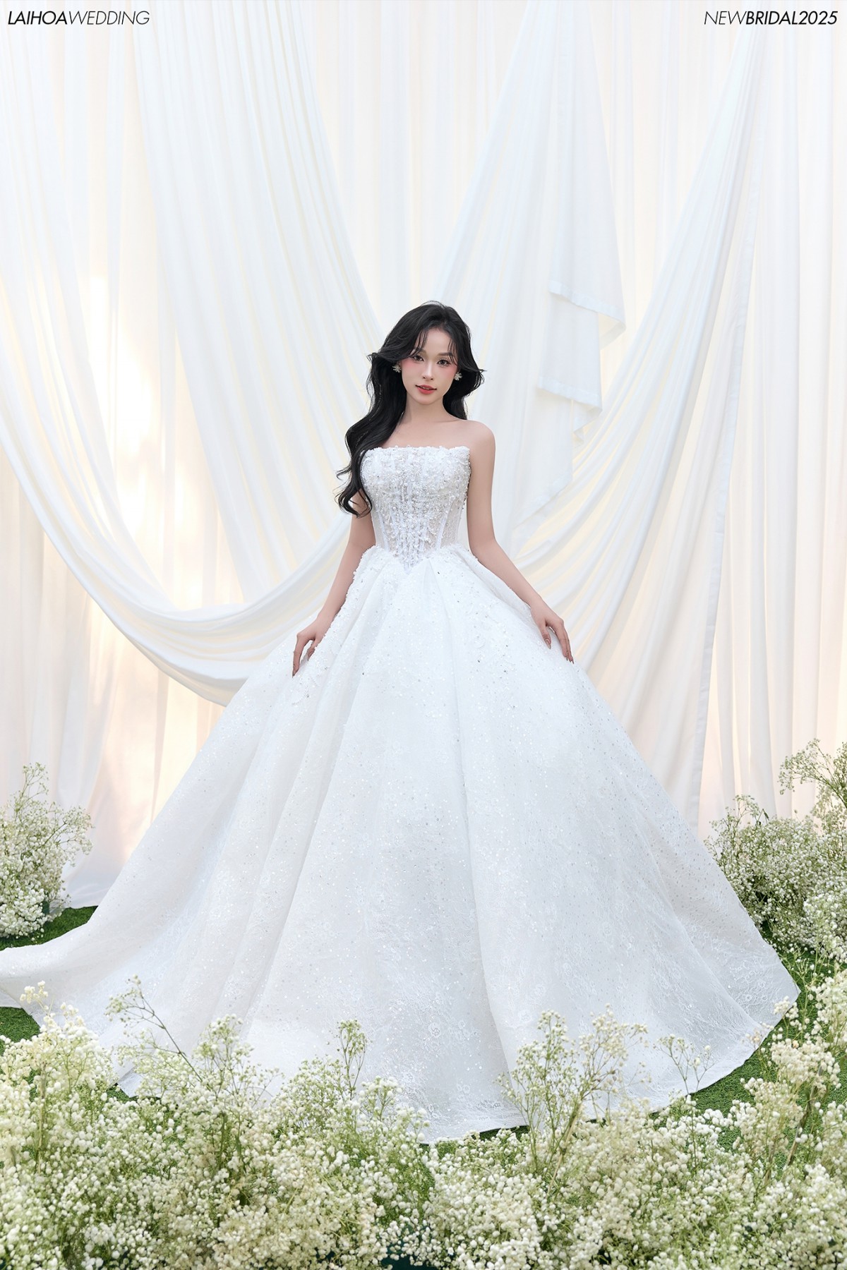 Click vào khung hình để xem ảnh full size