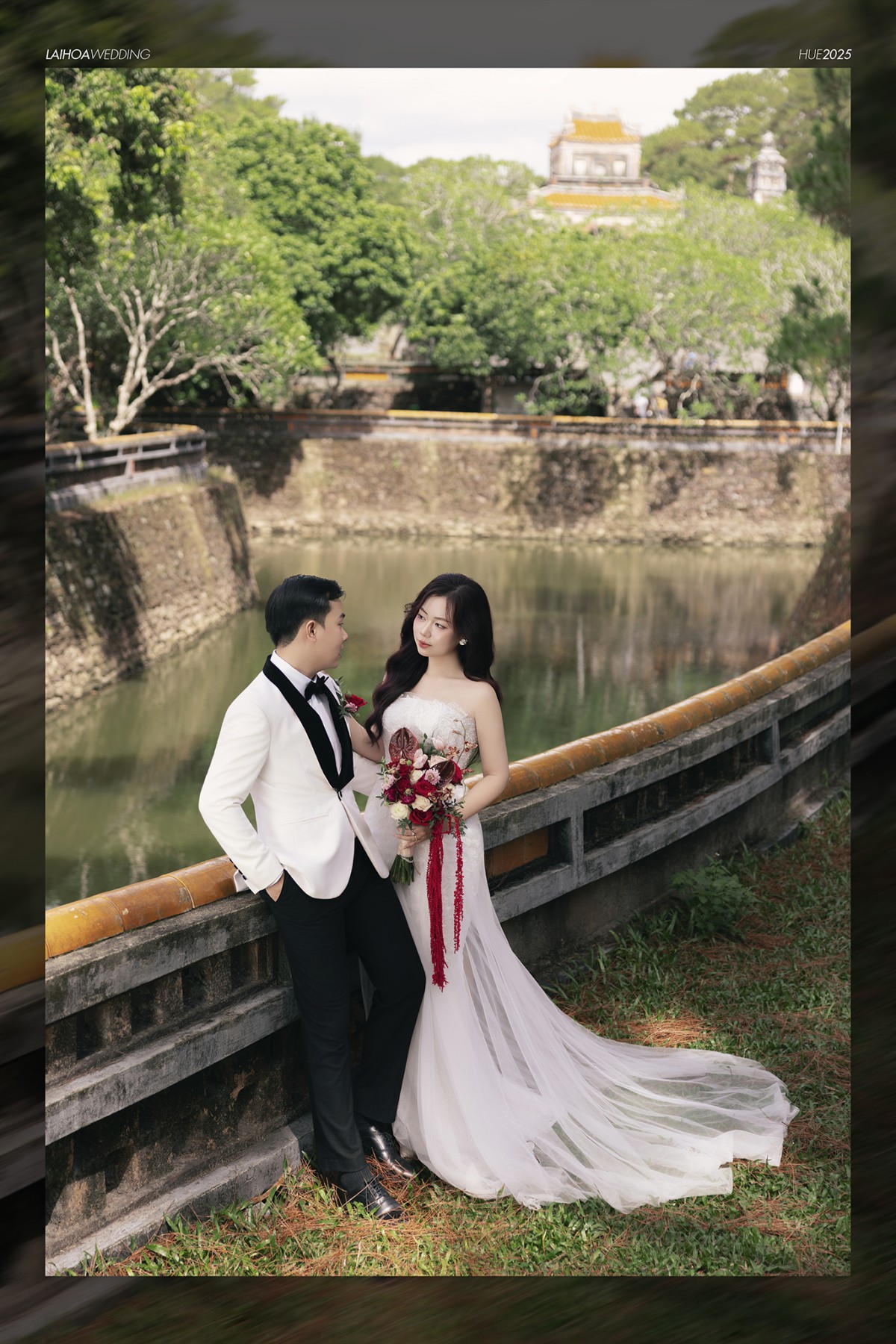 Click vào khung hình để xem ảnh full size