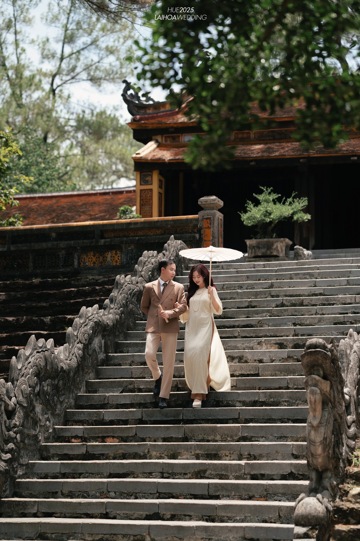 Click vào khung hình để xem ảnh full size