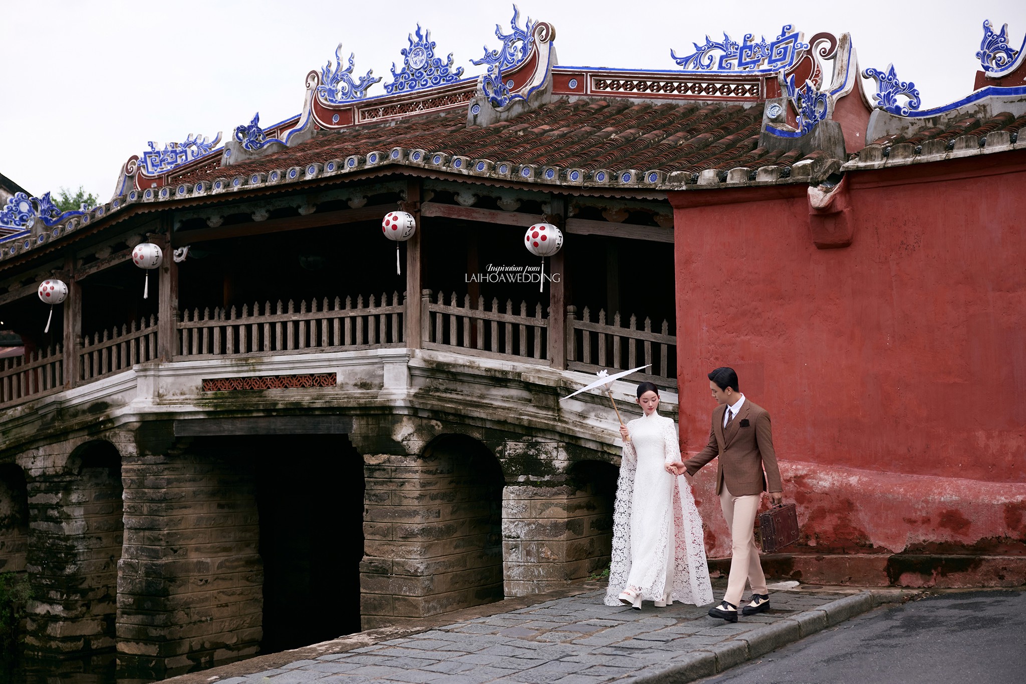 Click vào khung hình để xem ảnh full size