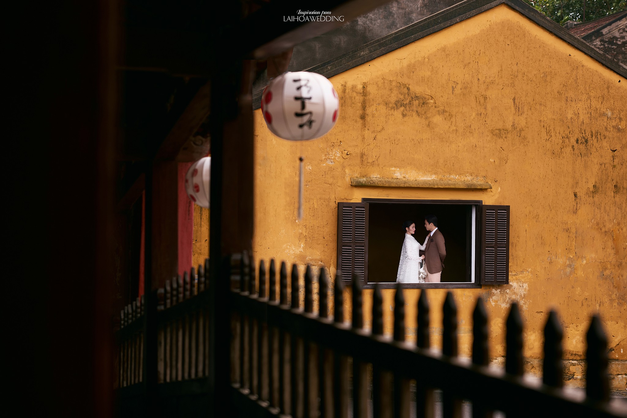 Click vào khung hình để xem ảnh full size