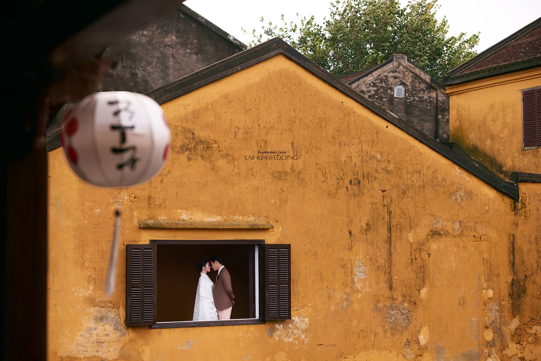 Click vào khung hình để xem ảnh full size