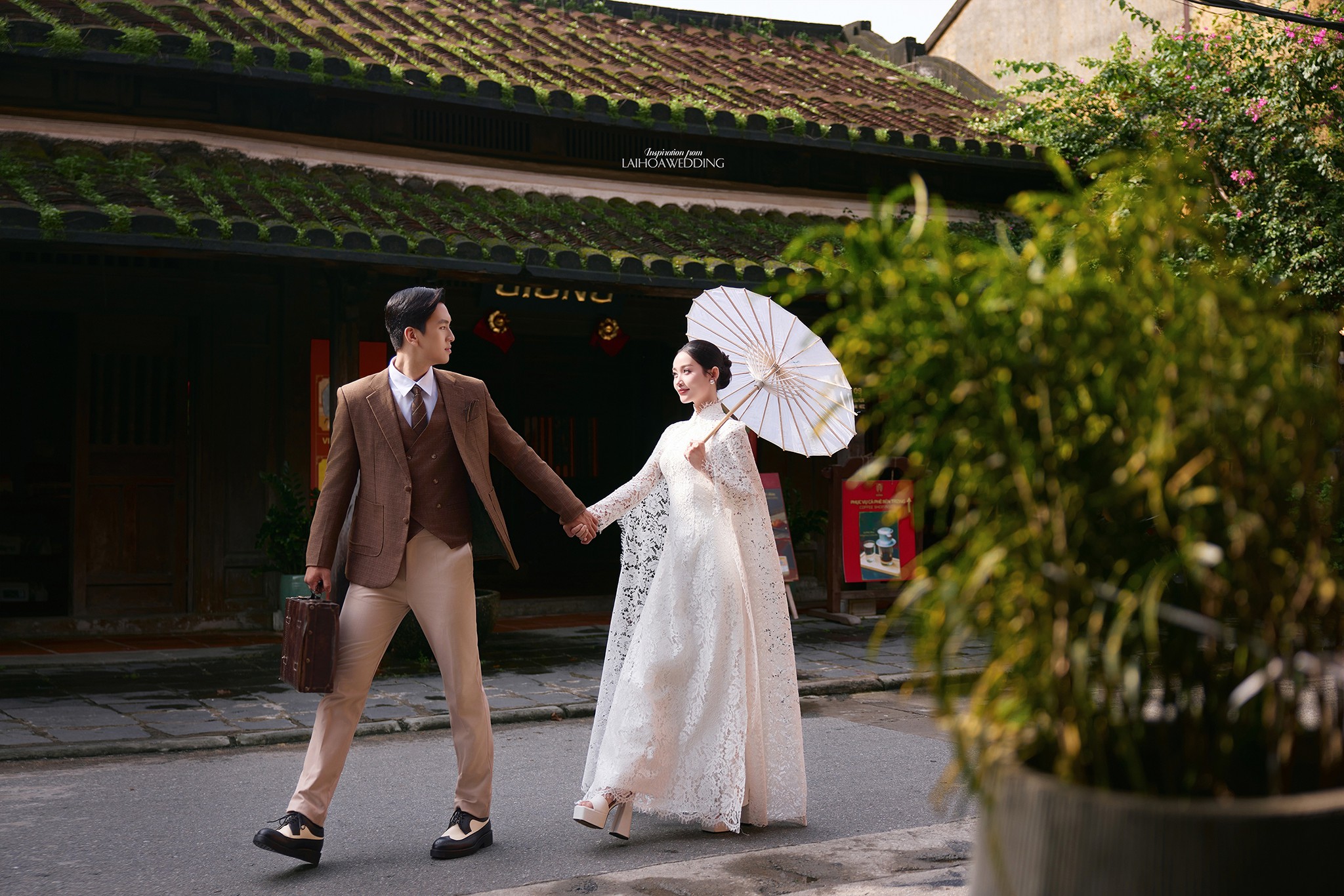 Click vào khung hình để xem ảnh full size