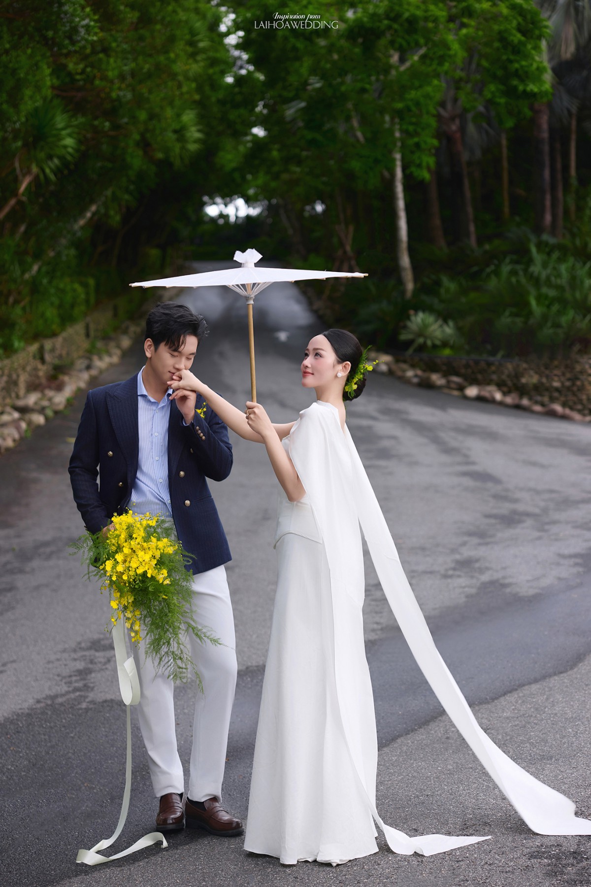 Click vào khung hình để xem ảnh full size