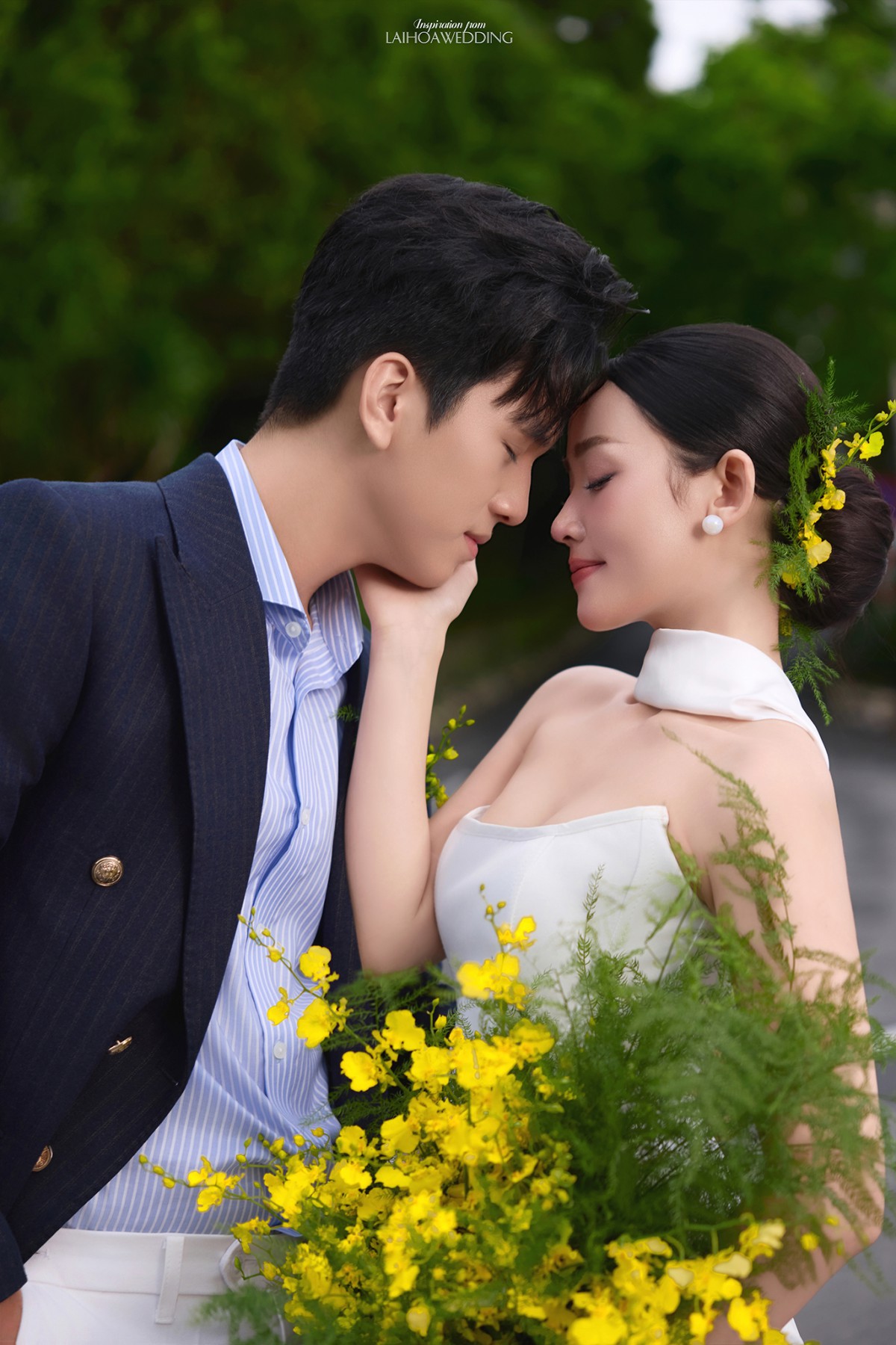 Click vào khung hình để xem ảnh full size