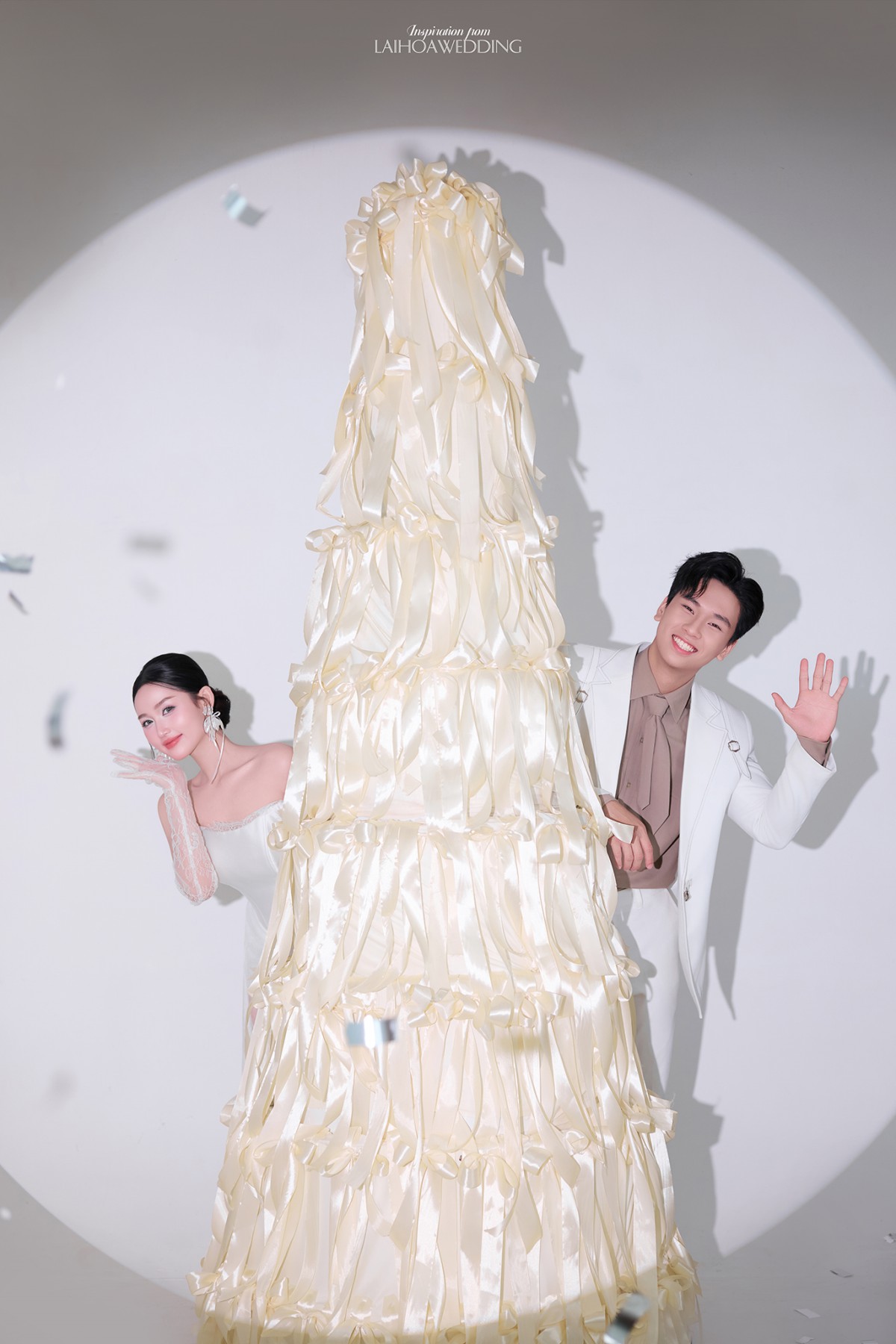 Click vào khung hình để xem ảnh full size