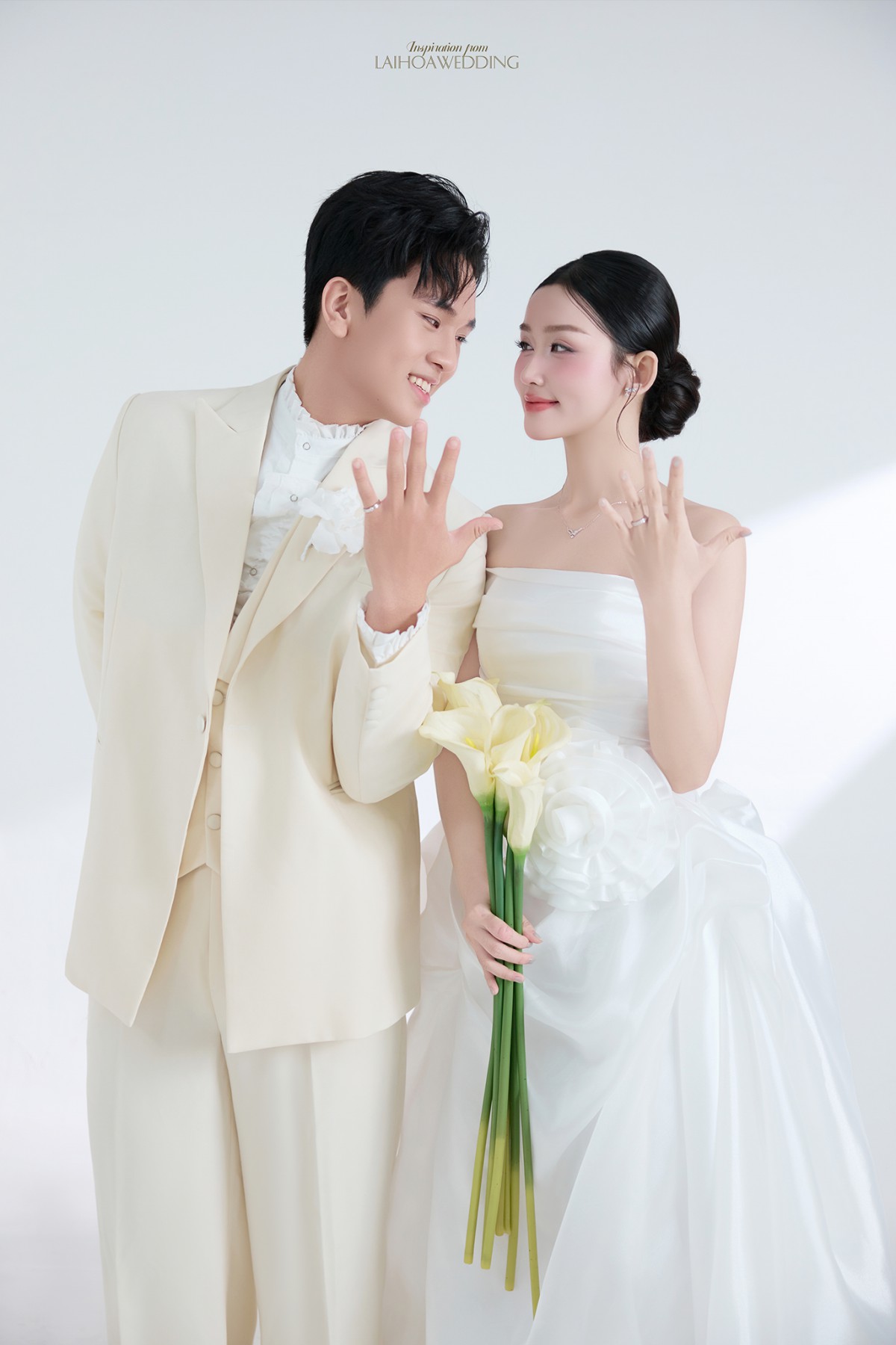 Click vào khung hình để xem ảnh full size